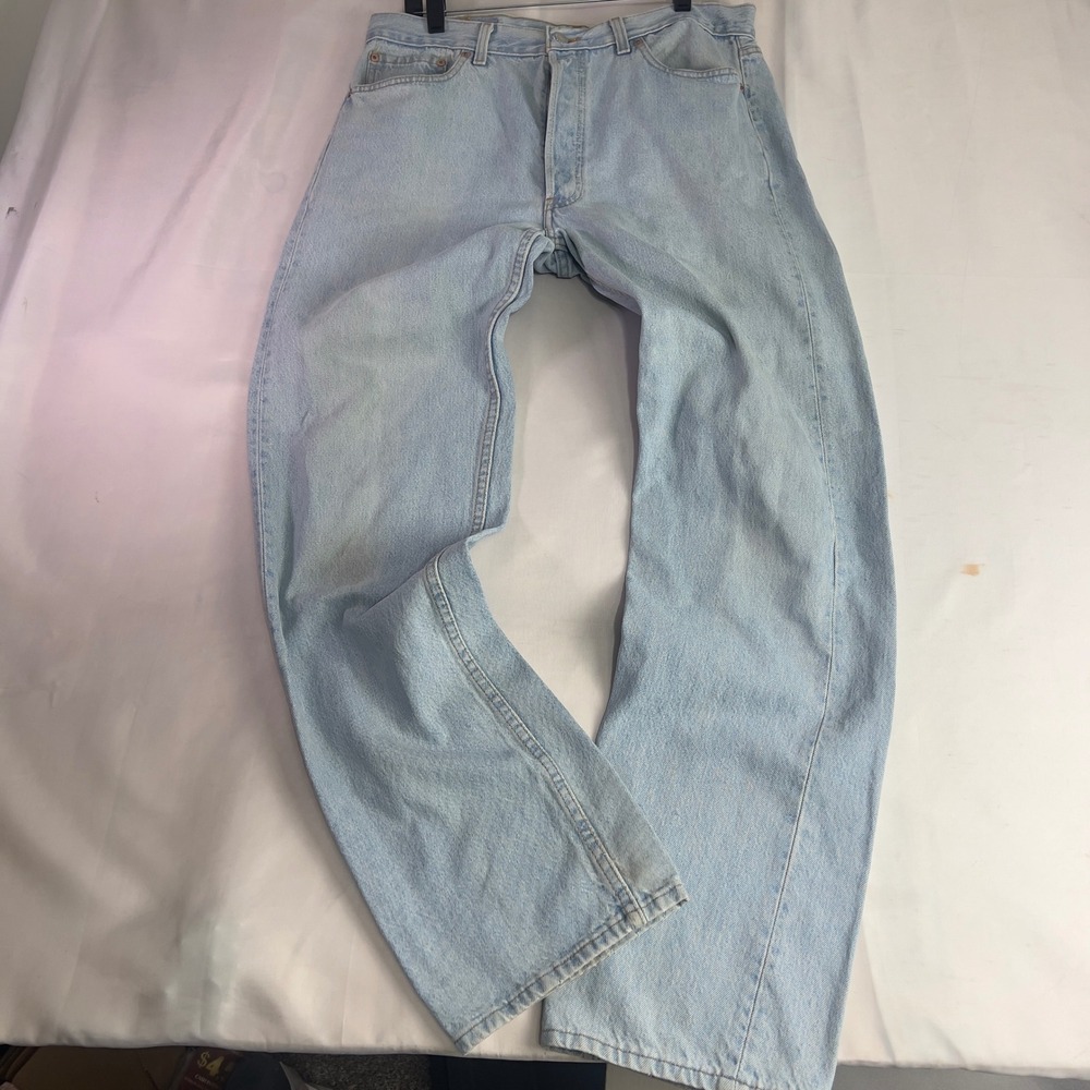 Vintage Levis 501 Light Wash Button Fly Jeans Made in USA Mens 36x34